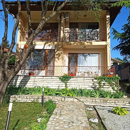 Guest house Elina