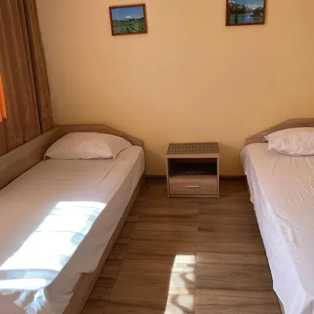Guest house Elina *